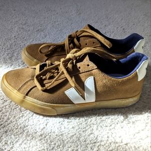 Veja Esplar leather-trimmed suede sneakers